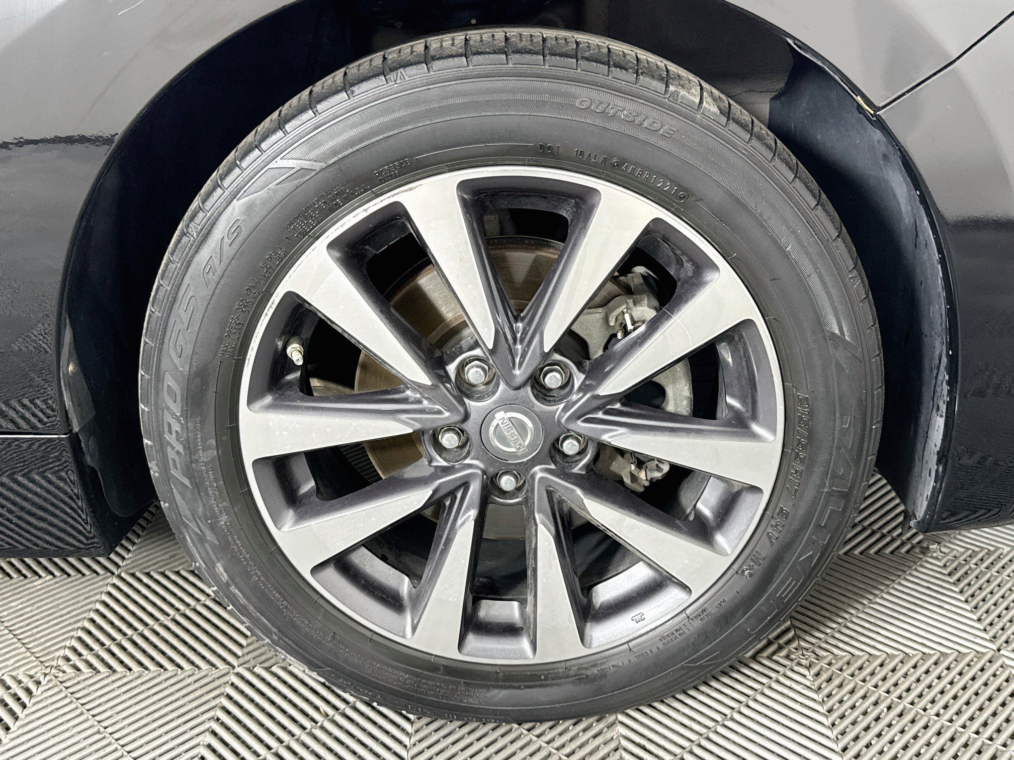 Used 2017 Nissan Altima 2.5 SL FWD image 29
