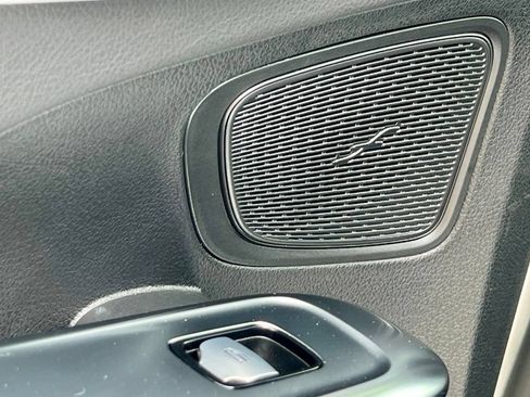 Certified 2023 Mercedes-Benz C 300 4MATIC Sedan image 25