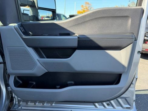 Used 2024 Ford F250 XLT image 21