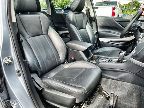 Used 2023 Subaru Forester Limited AWD/4WD image 28