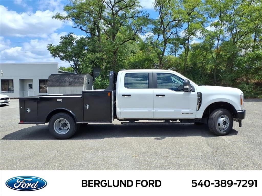 New 2025 Ford F350 XL AWD/4WD image 4