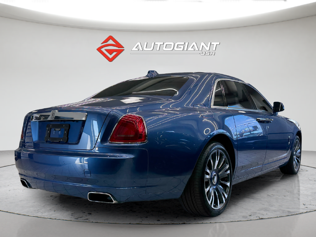 Used 2019 Rolls-Royce Ghost RWD image 7