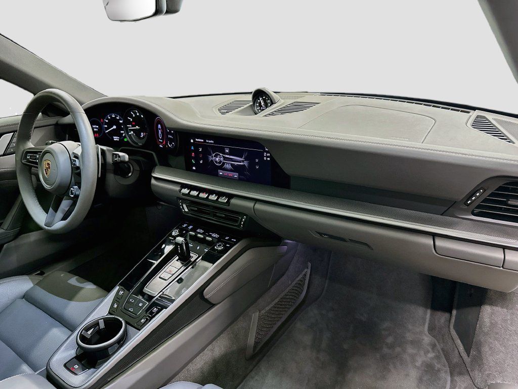 Certified 2024 Porsche 911 Carrera S RWD image 29