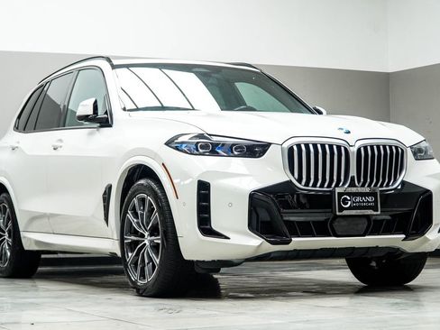 Used 2026 BMW X5 xDrive40i AWD/4WD image 8