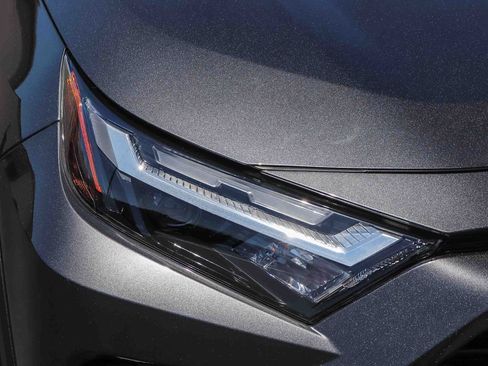 Certified 2023 Toyota RAV4 XLE FWD image 12