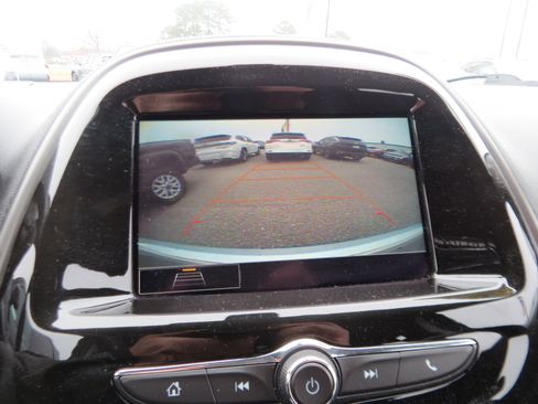 Used 2021 Chevrolet Spark LT image 19