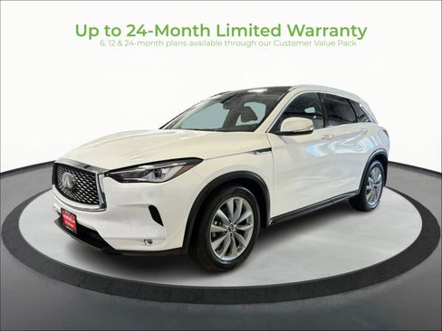 Used 2022 INFINITI QX50 Luxe AWD/4WD image 3