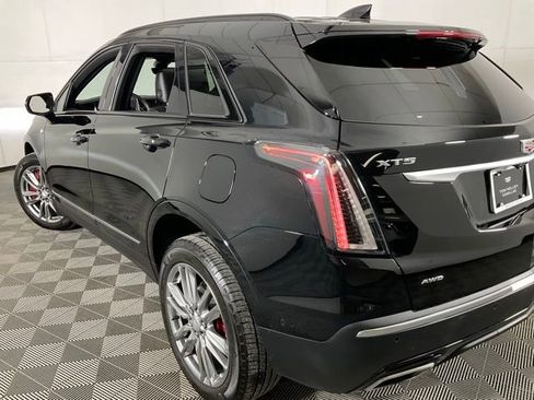 Used 2024 Cadillac XT5 Sportv w/ Technology Package image 32
