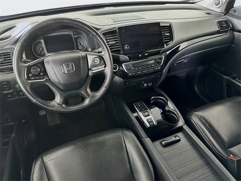 Used 2020 Honda Pilot Touring image 33
