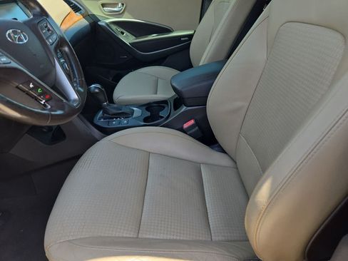 Used 2014 Hyundai Santa Fe GLS FWD image 14