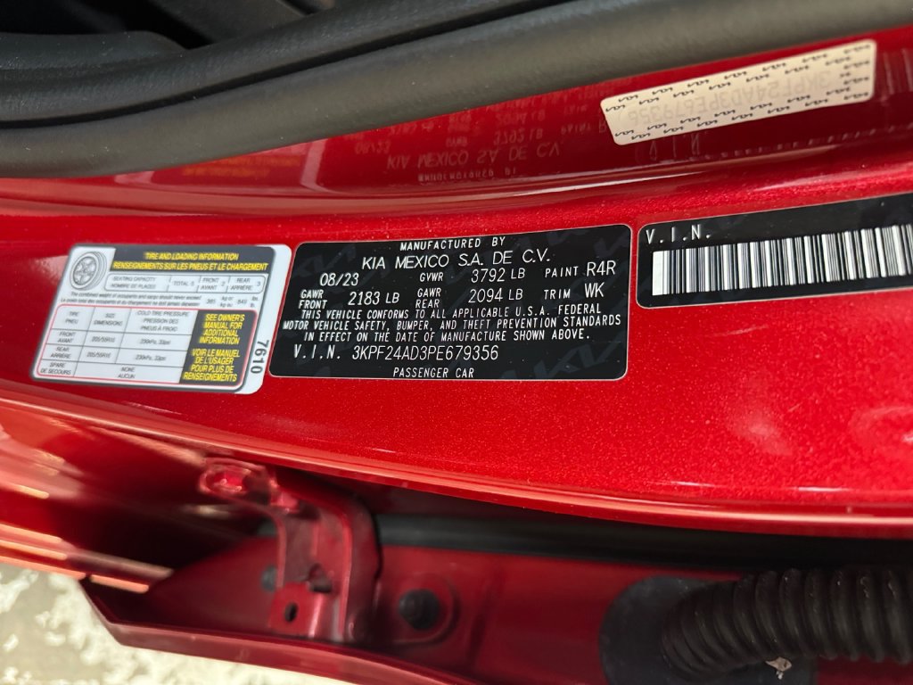 Certified 2023 Kia Forte LXS FWD image 31