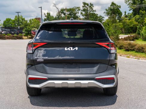 Used 2025 Kia Sportage EX FWD image 6