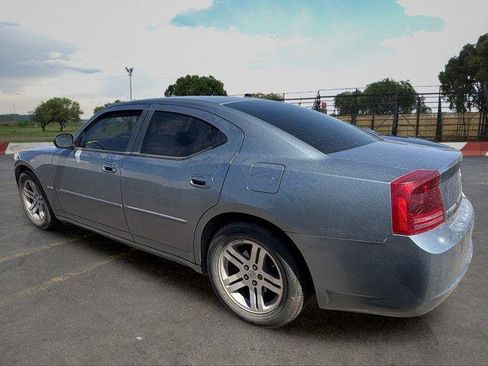 Used 2006 Dodge Charger R/T w/ Convenience Group II RWD image 4