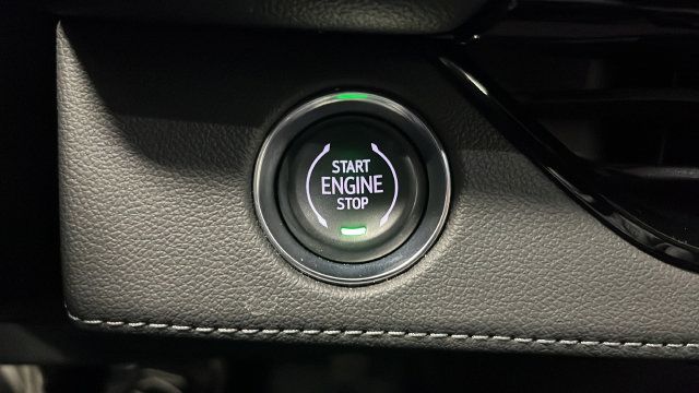 Used 2026 Buick Enclave Avenir AWD/4WD image 23