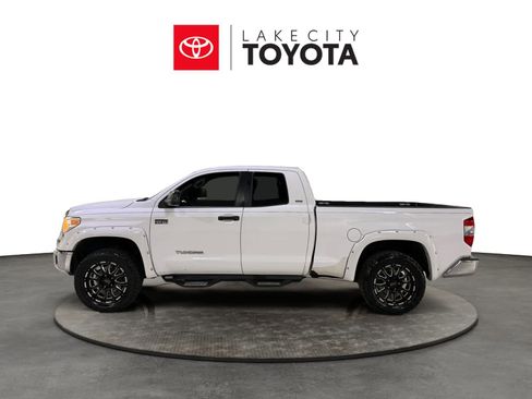Used 2016 Toyota Tundra SR5 w/ SR5 Upgrade Package RWD image 3