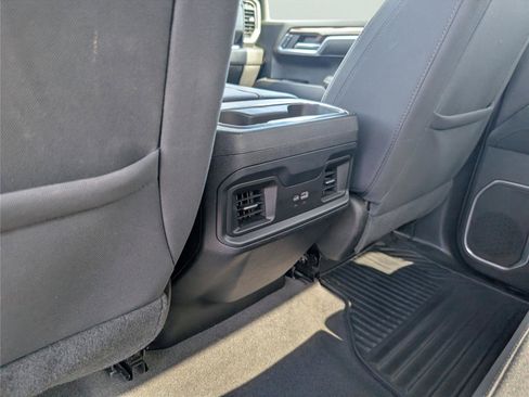 Used 2023 Chevrolet Silverado 1500 LT image 31