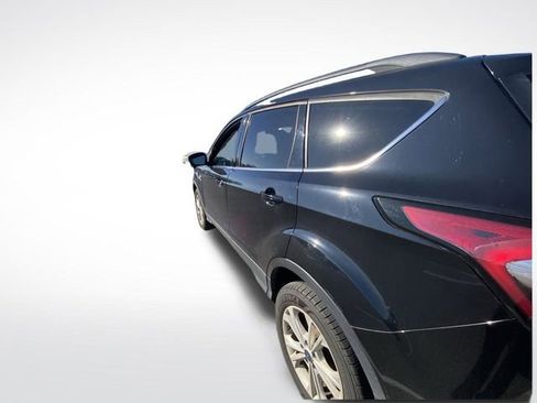 Used 2018 Ford Escape SEL w/ Ford Safe & Smart Package image 5