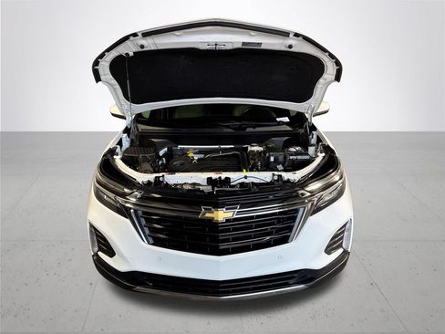 Used 2024 Chevrolet Equinox LT AWD/4WD image 21