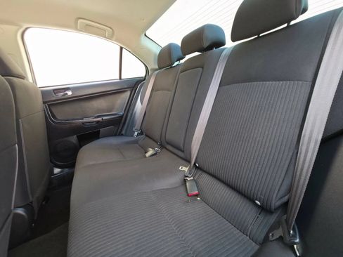 Used 2015 Mitsubishi Lancer ES FWD image 11