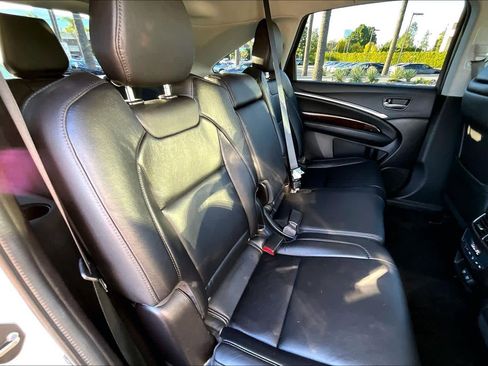 Used 2019 Acura MDX FWD image 19