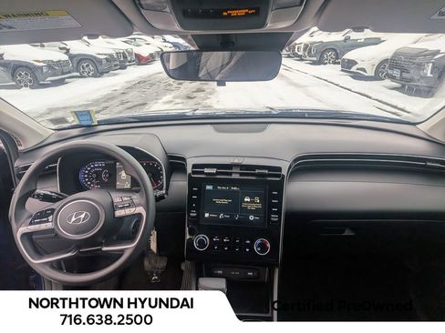 Certified 2024 Hyundai Tucson SE image 8