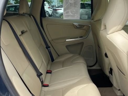 Used 2014 Volvo XC60 T6 AWD/4WD image 13