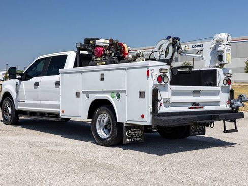 Used 2019 Ford F350 XL w/ Power Equipment Group RWD image 5