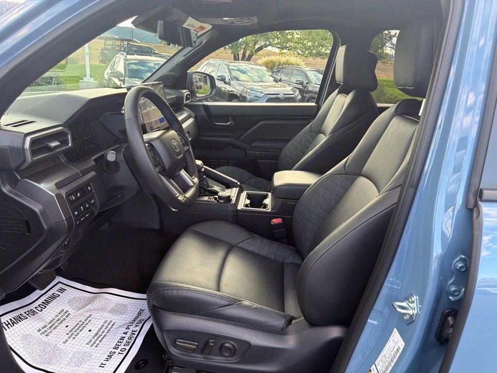 Used 2026 Toyota Tacoma TRD Off-Road w/ TRD Off Road Premium Package AWD/4WD image 23