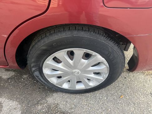 Used 2017 Nissan Versa SV image 15