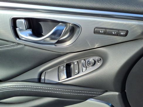 Certified 2022 INFINITI Q60 3.0t Luxe w/ Essential Package image 15