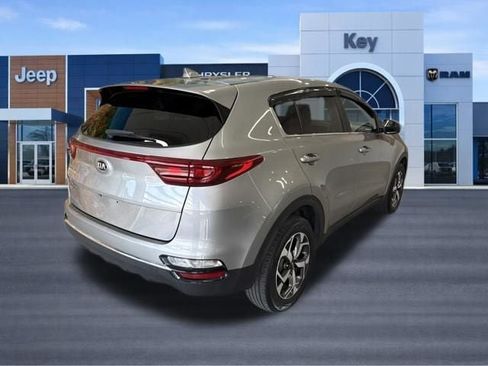 Used 2021 Kia Sportage LX AWD/4WD image 7