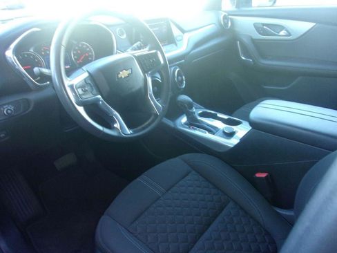 Used 2022 Chevrolet Blazer LT FWD image 8