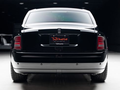 Used 2007 Rolls-Royce Phantom Sedan RWD image 27