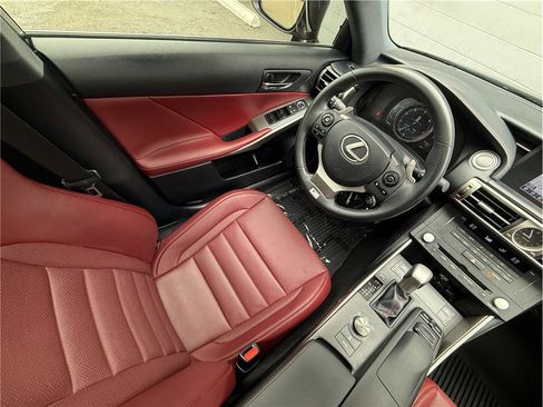 Used 2015 Lexus IS 350 w/ F-Sport Package RWD image 10