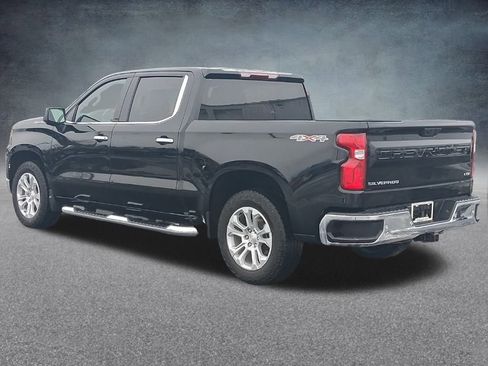 Used 2023 Chevrolet Silverado 1500 LTZ AWD/4WD image 9