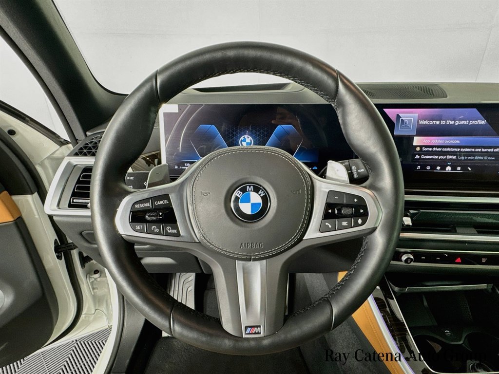 Used 2026 BMW X5 xDrive40i w/ M Sport Package AWD/4WD image 11