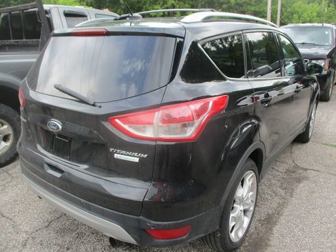 Used 2013 Ford Escape Titanium w/ Parking Technology Pkg FWD image 5