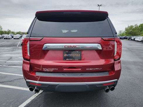 Used 2021 GMC Yukon XL Denali w/ Denali Ultimate Package AWD/4WD image 19