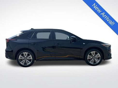 Used 2024 Subaru Solterra w/ Limited Package AWD/4WD image 8