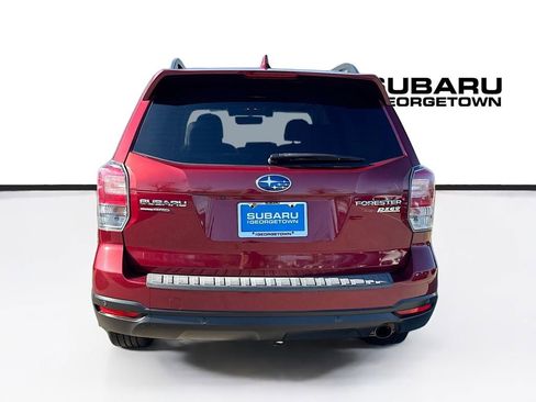 Used 2017 Subaru Forester 2.5i Touring image 7