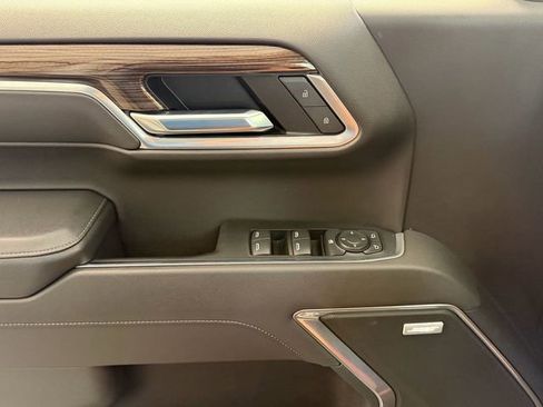 Certified 2022 Chevrolet Silverado 1500 RST AWD/4WD image 21