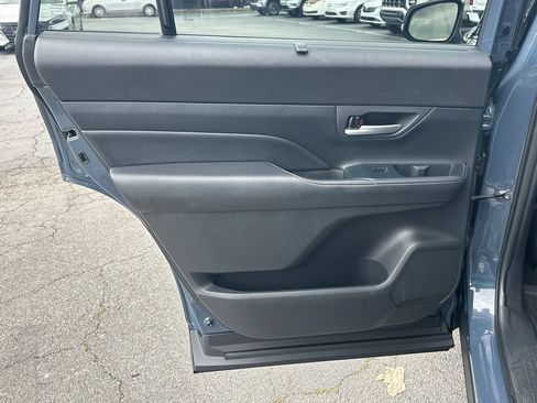Used 2024 Toyota Grand Highlander FWD image 22
