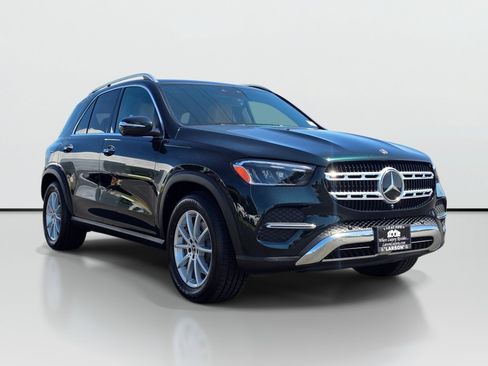 Used 2024 Mercedes-Benz GLE 350 4MATIC w/ Driver Assistance Package image 8