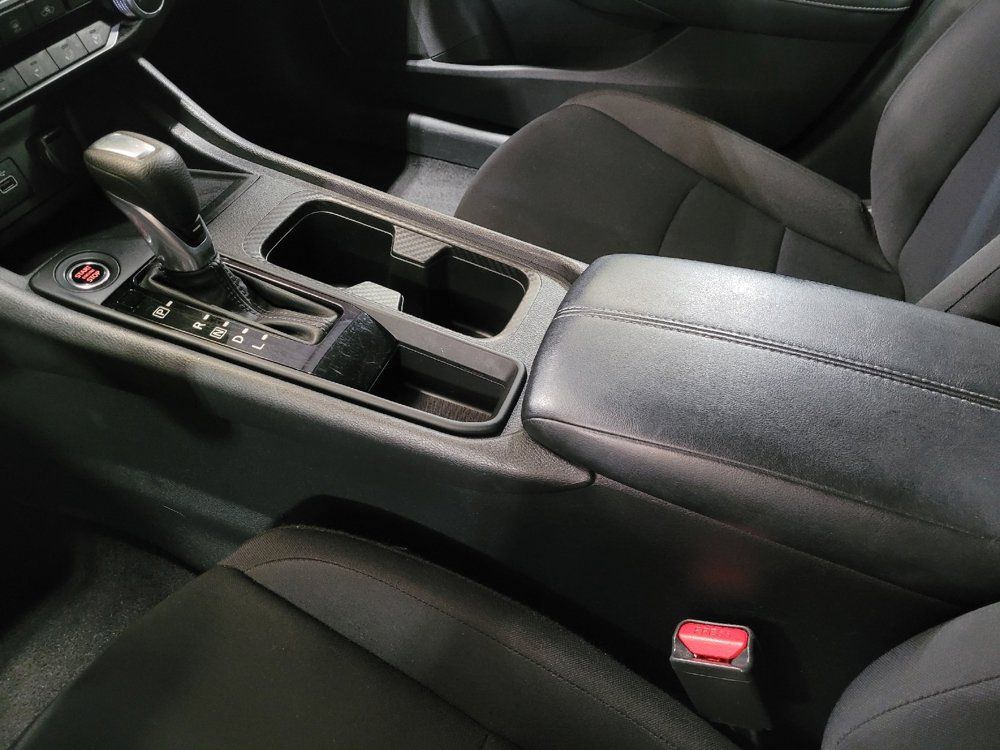 Used 2024 Nissan Sentra S FWD image 26