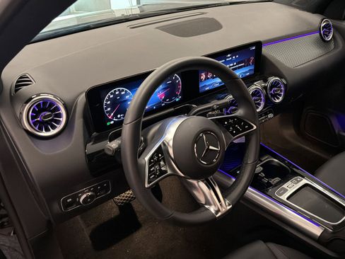 Used 2026 Mercedes-Benz GLA 250 image 4