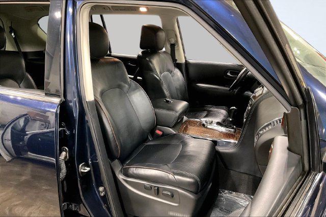 Used 2019 Nissan Armada Platinum w/ Captain's Chairs Package AWD/4WD image 7