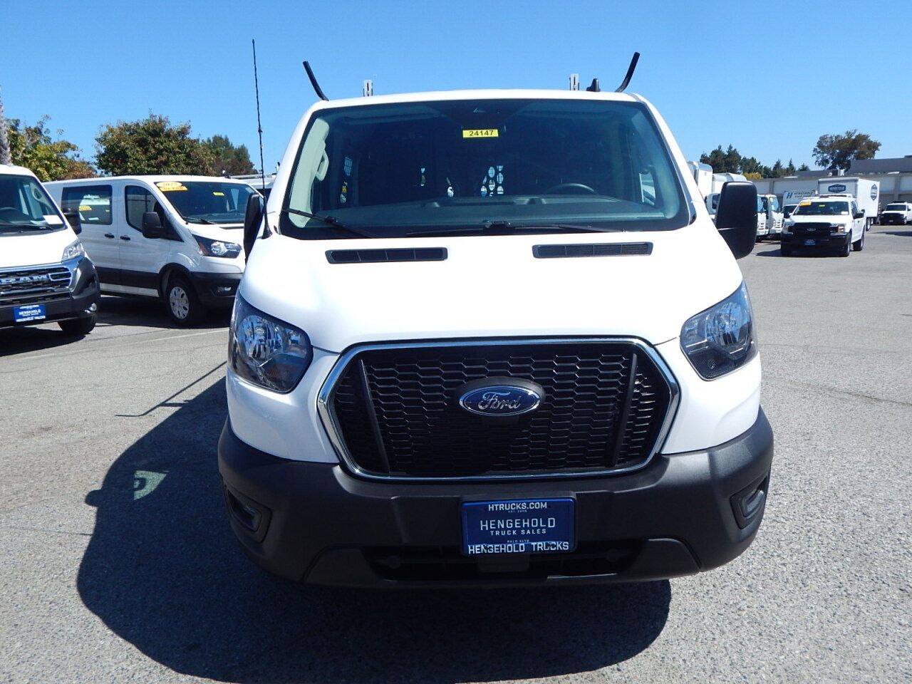 Used 2025 Ford Transit 250 Low Roof w/ Exterior Upgrade Package RWD image 11