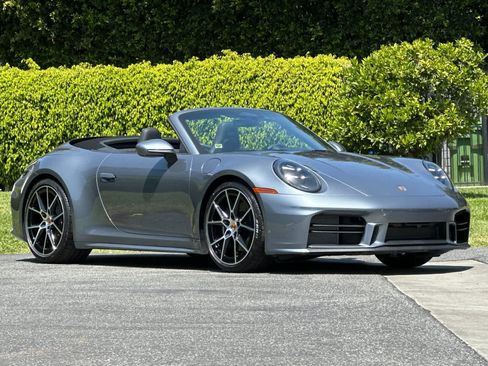 New 2026 Porsche 911 Carrera T image 12
