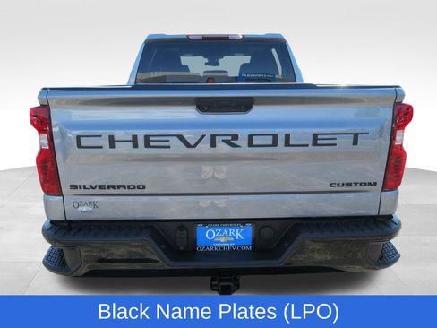 Certified 2024 Chevrolet Silverado 1500 Custom Trail Boss w/ LPO, Dark Essentials Package AWD/4WD image 4