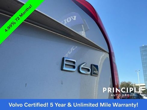 Certified 2023 Volvo XC90 B6 Ultimate w/ Lounge Package image 14